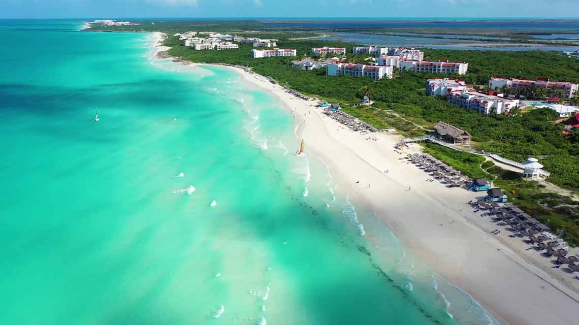 Cuatro noches. Dos personas. Un solo paraíso: Cayo Santa María.