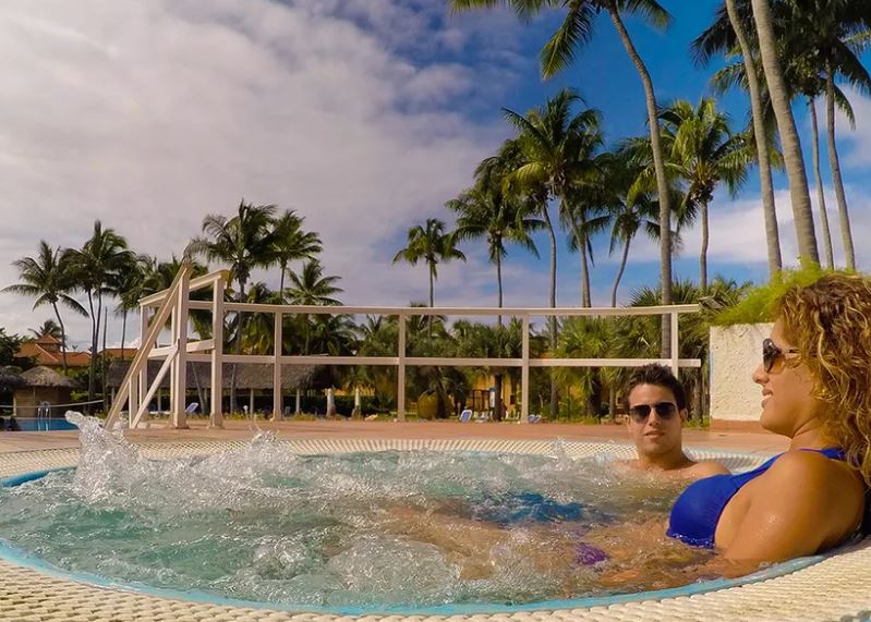Escápate al azul más famoso de Cuba: Varadero. 4 Noches / 2 Personas. 